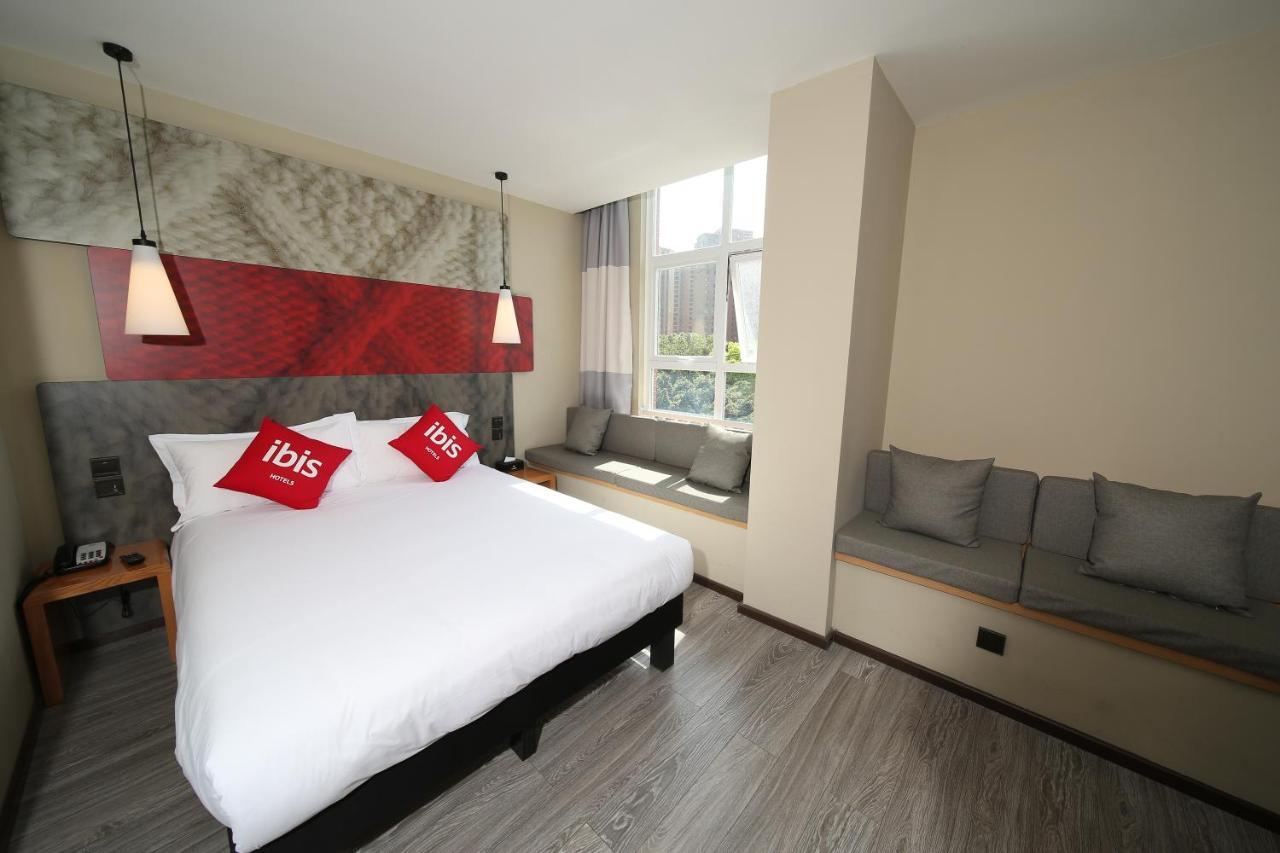 Ibis Chengdu Meizhou Center Exterior photo