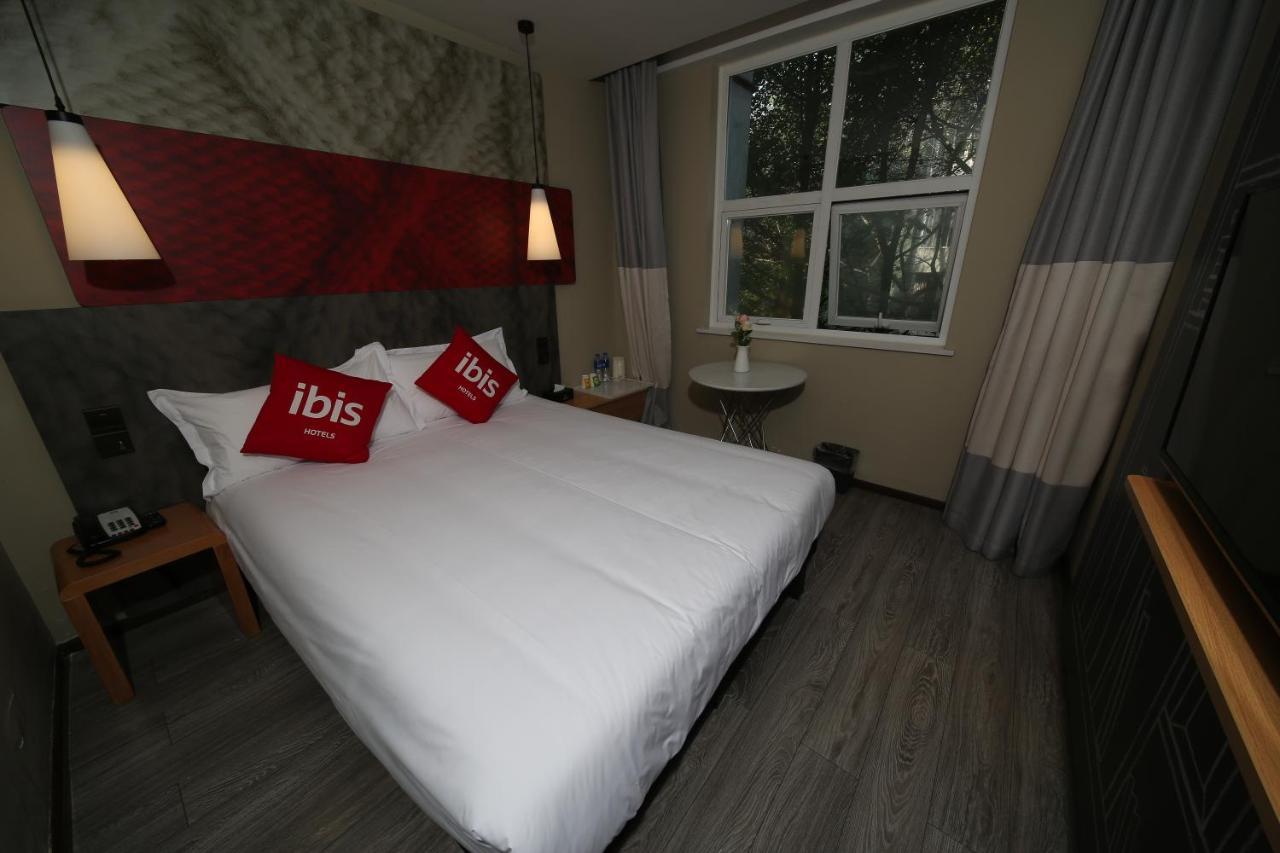 Ibis Chengdu Meizhou Center Exterior photo