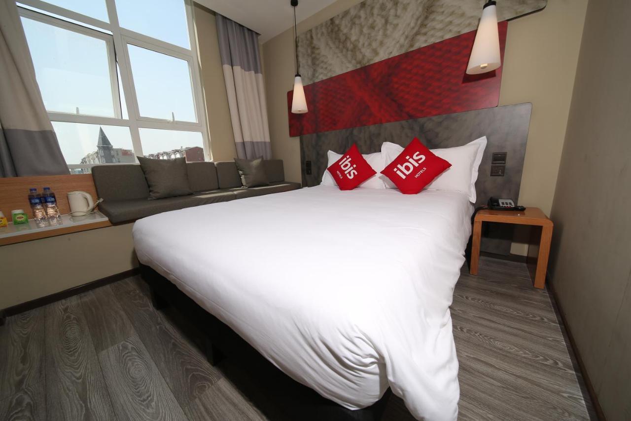 Ibis Chengdu Meizhou Center Exterior photo